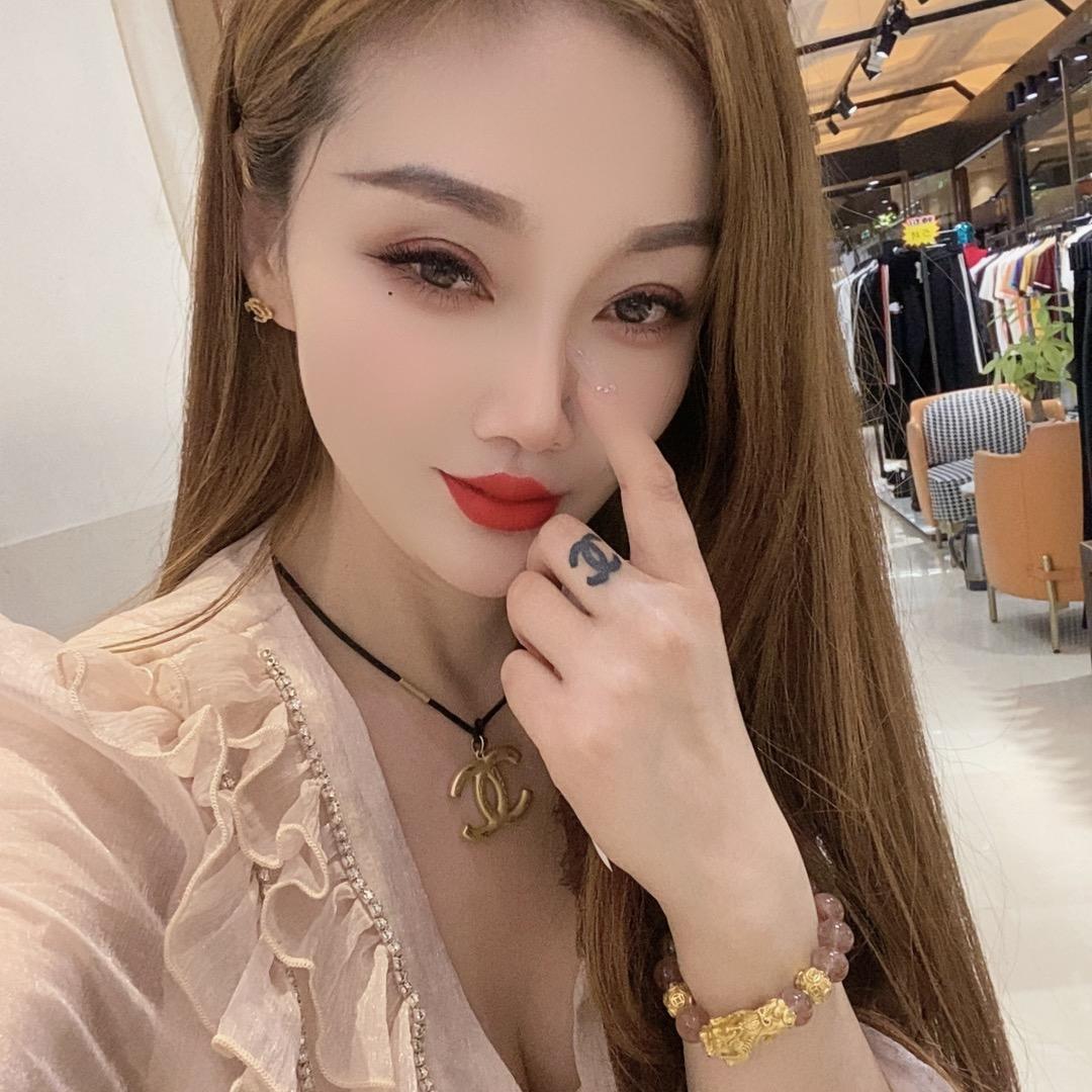 @女神