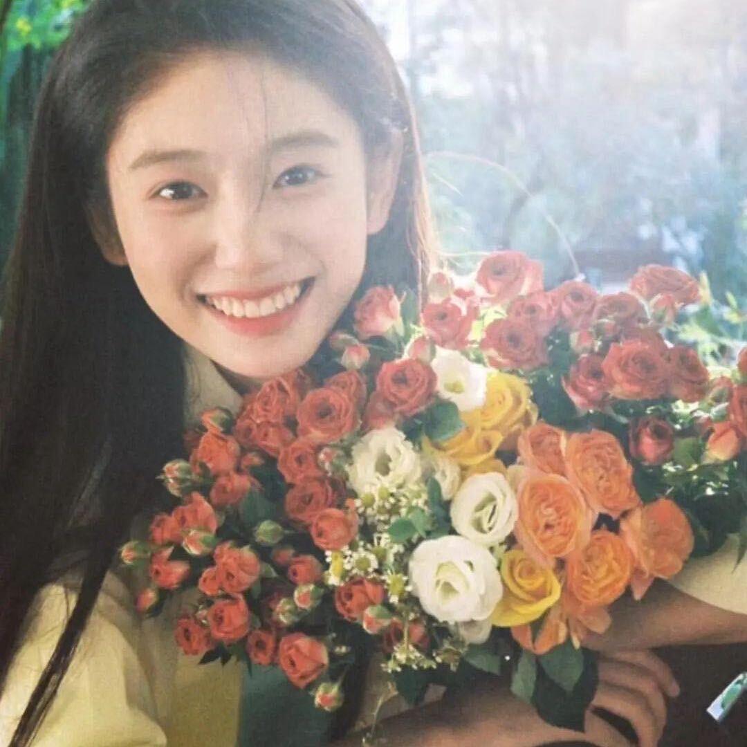 - 小小悦