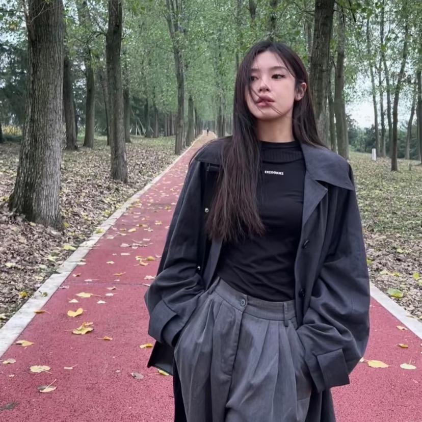 4 ￴ ￴￴   ￴ ￴ ￴￴￴