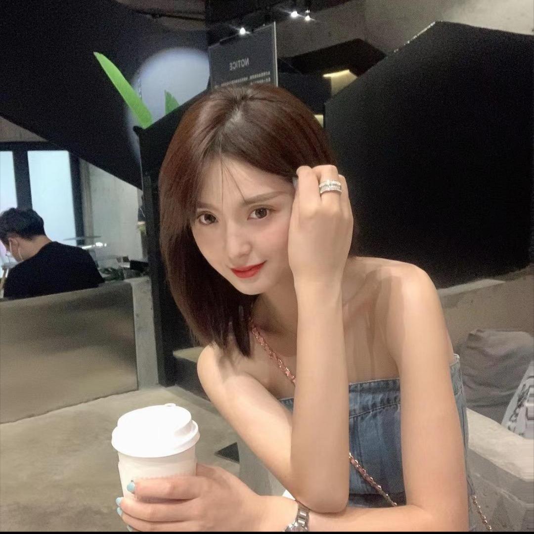 LZY知音 （时尚衣橱）