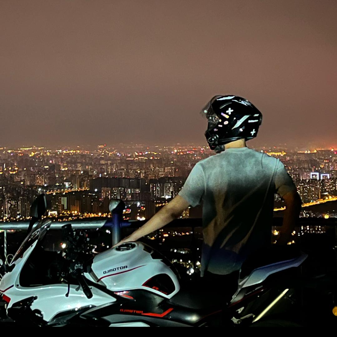 无敌暴龙战士🦖