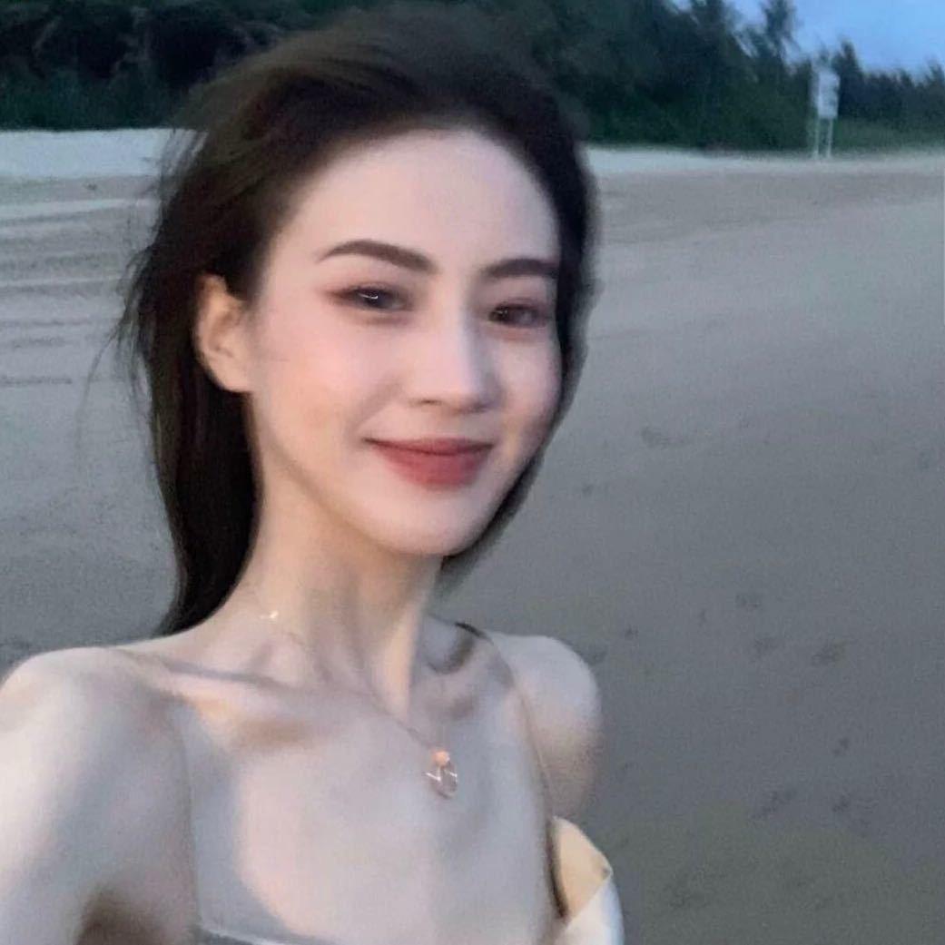 凡凡不烦.