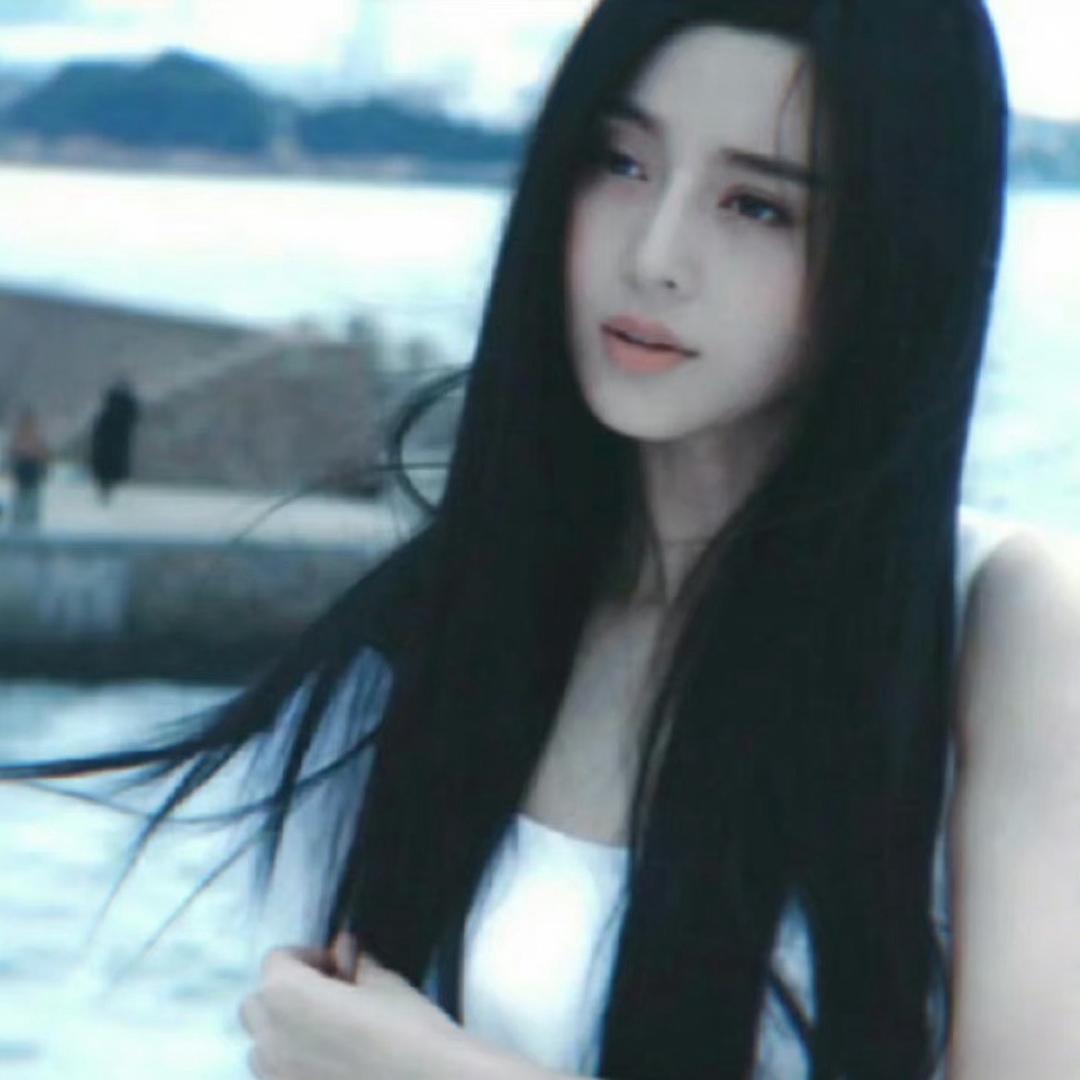 高磊鑫 .