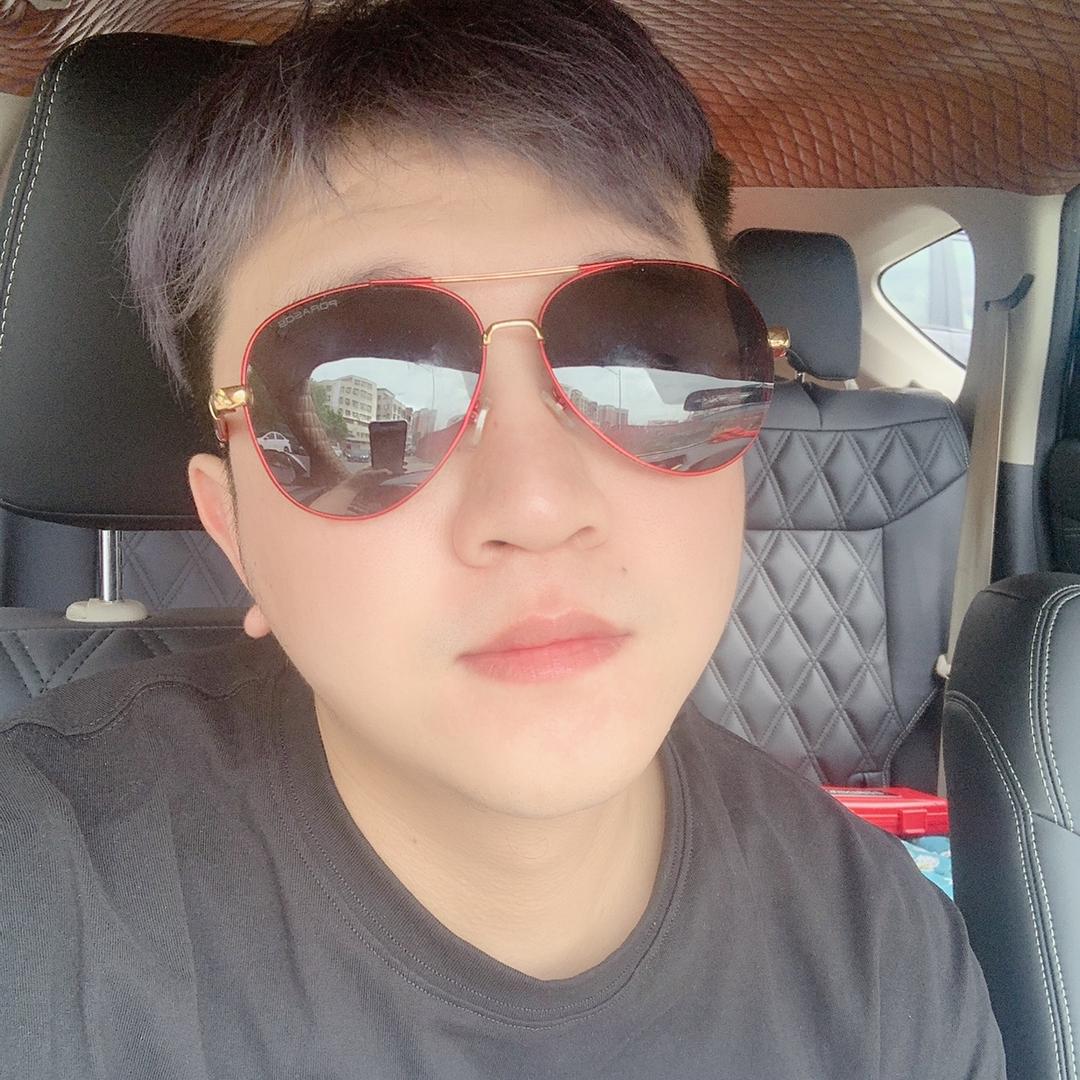 蛙塞圆滚滚餐饮