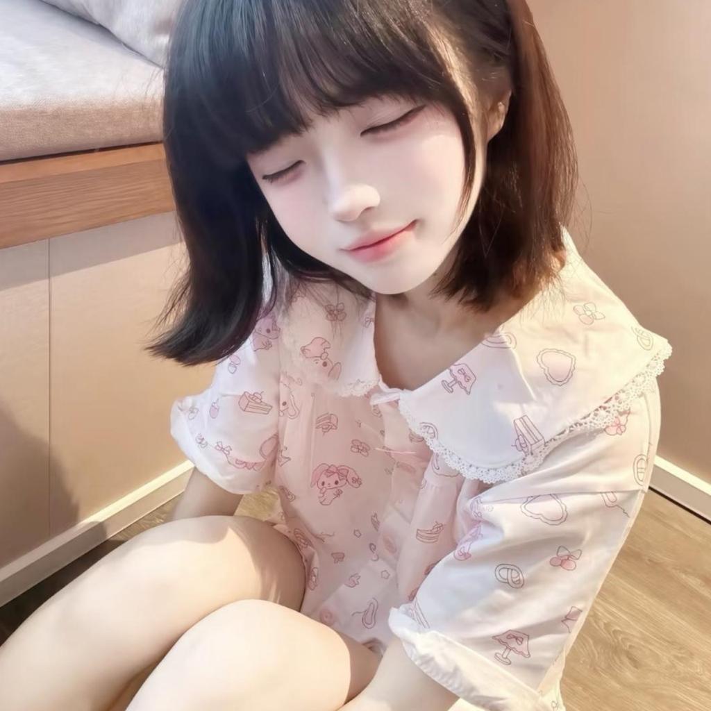 小汐红柿