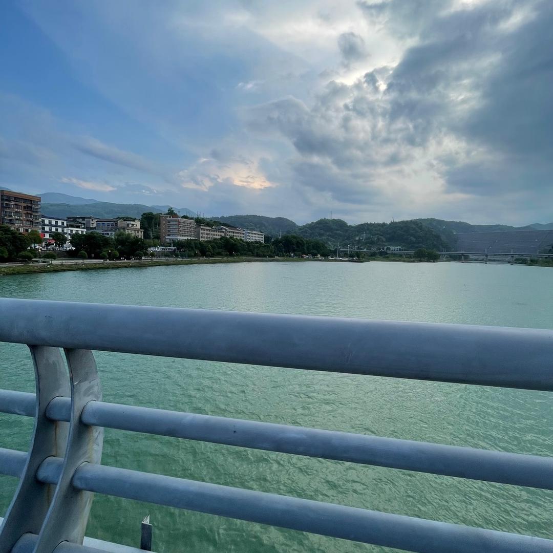 苹果ID数码科技