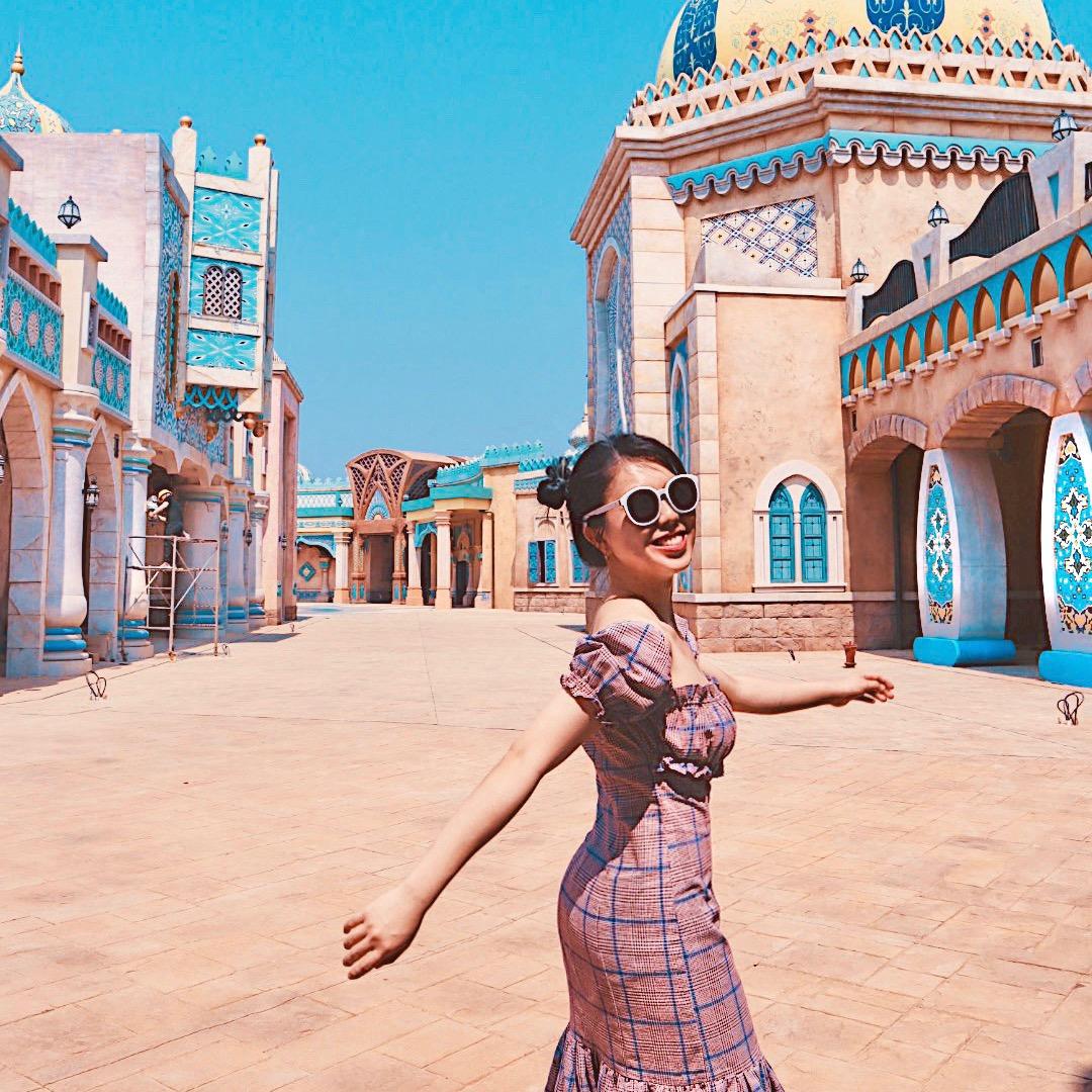 爱健身的婚礼画师郭先生