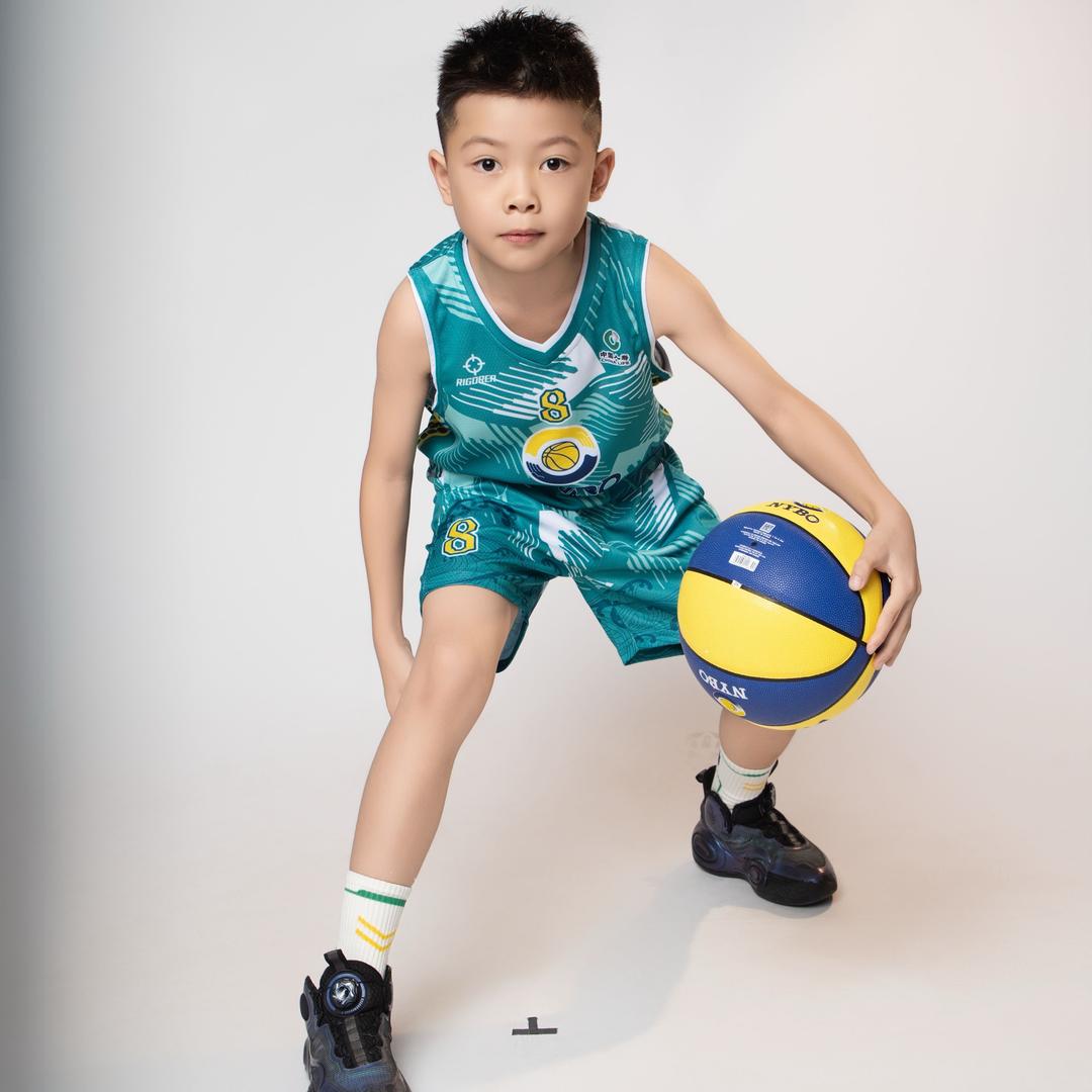 8号🏀陈言桦