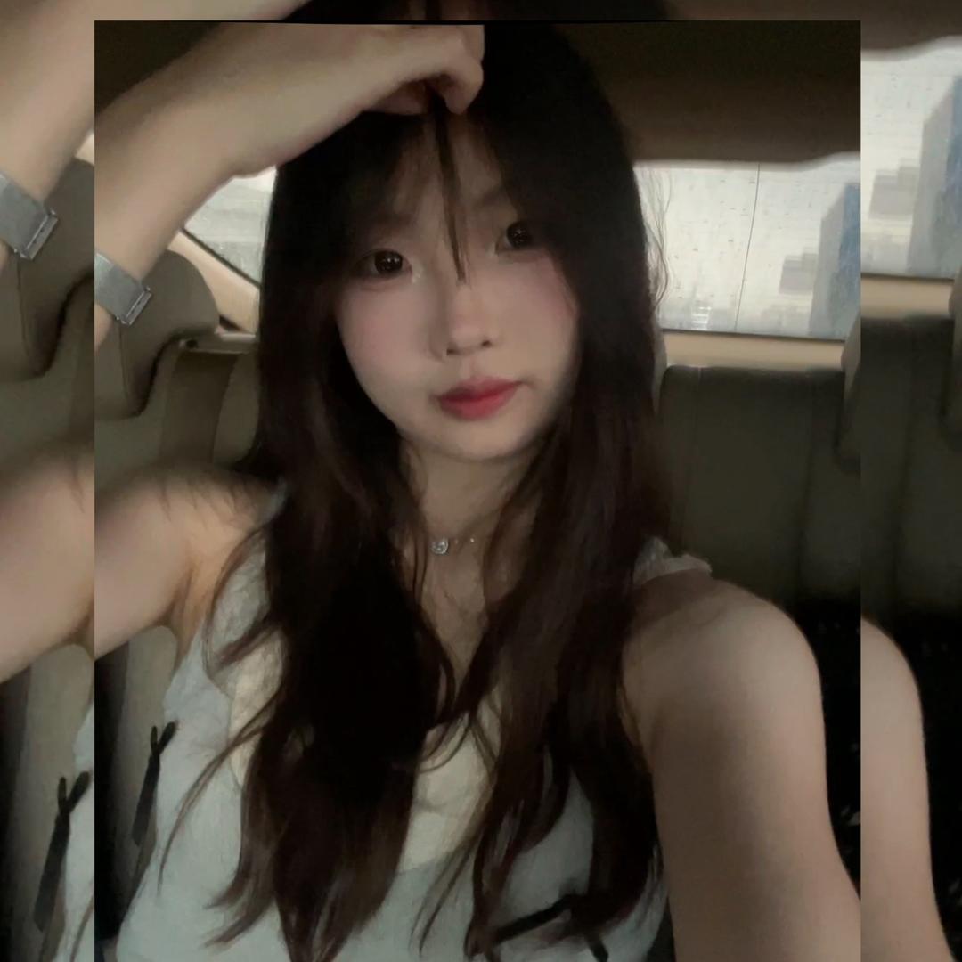 @Tina（诗雅龄）