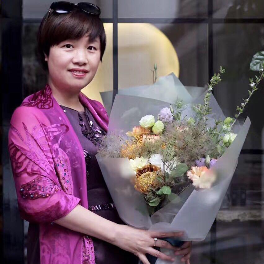 百歌女神