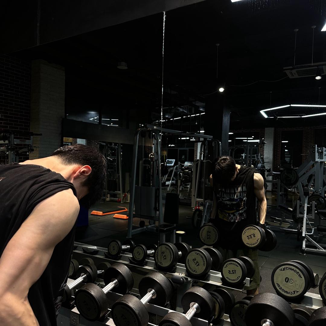 吃芋头泥（见过陈哲远版）