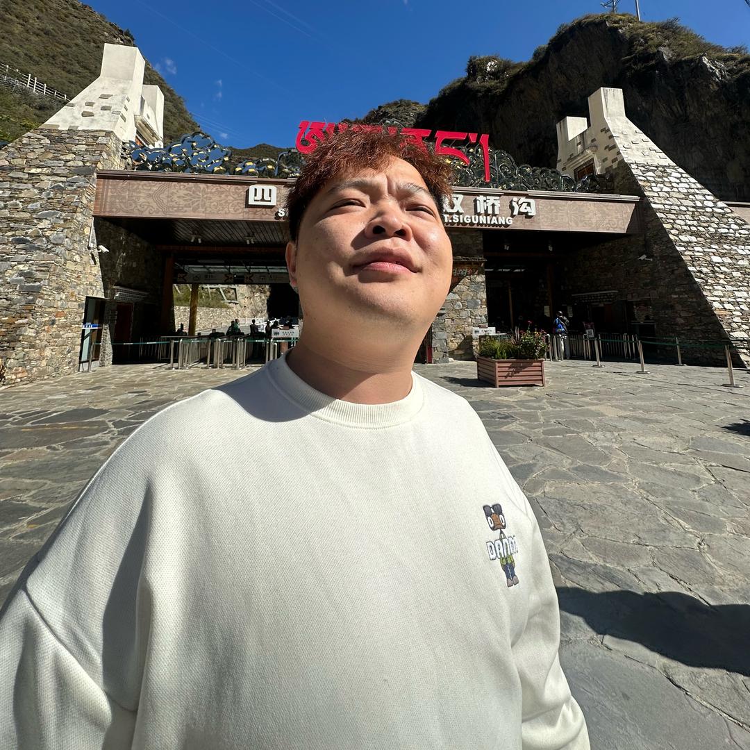 帅哥！！