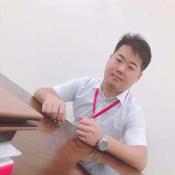 Kevin@