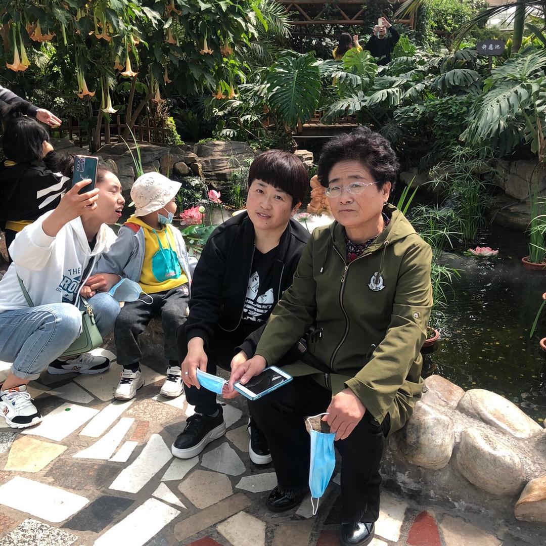 吃乌龟的小青蛙