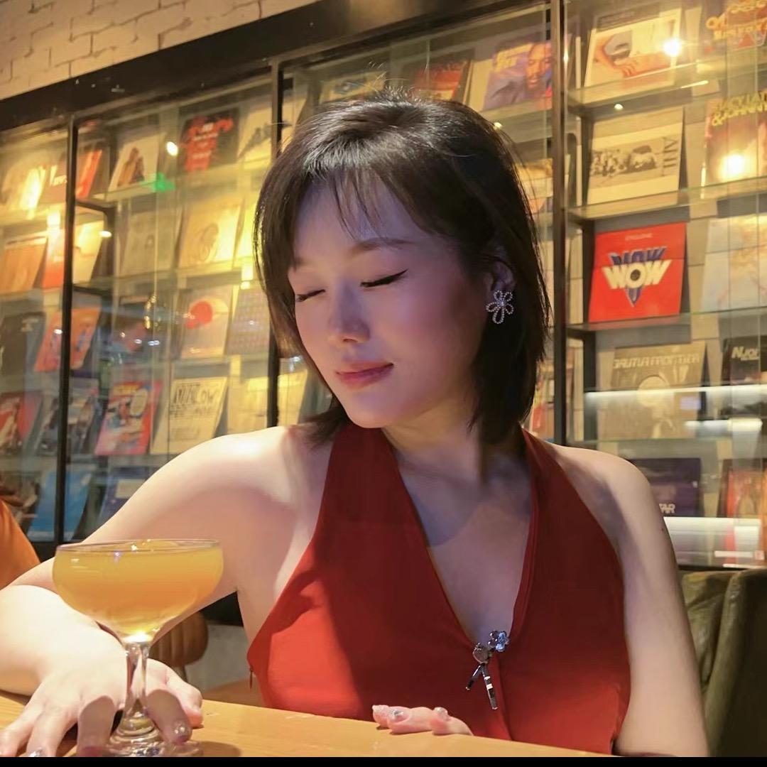 嘴瘾少女的日常（嘴姨）