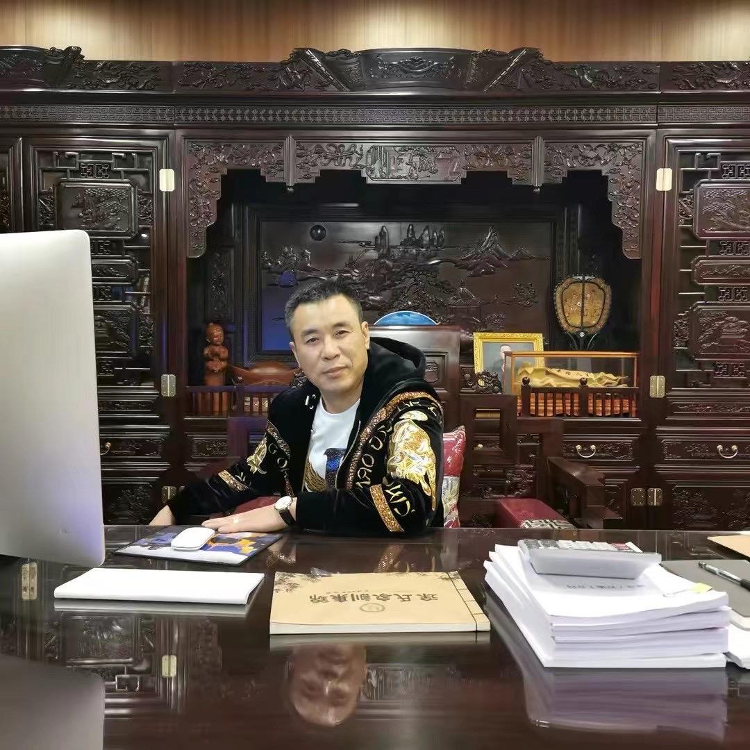 脚踏祥云为你遮风挡雨
