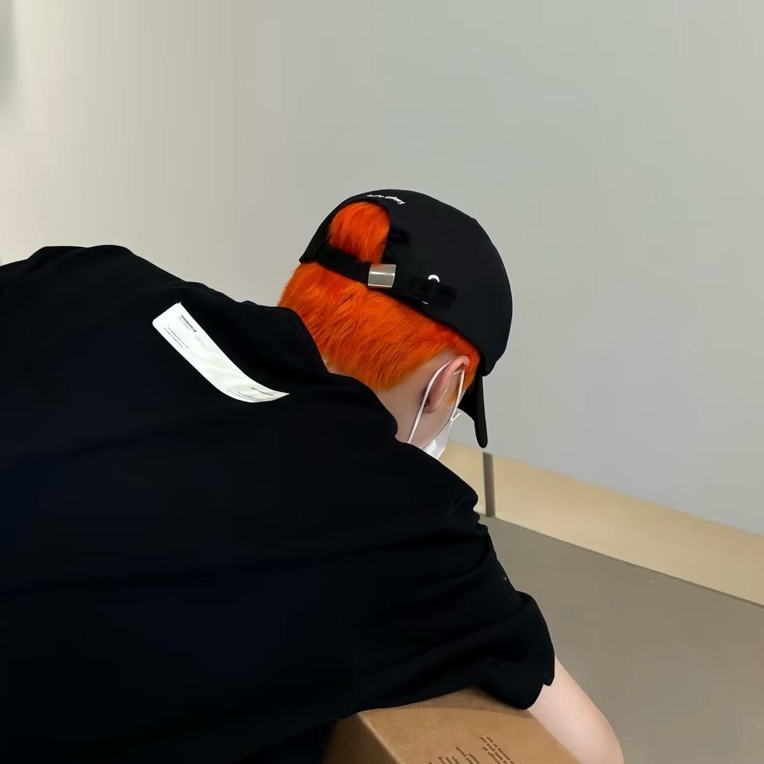 𝔸.