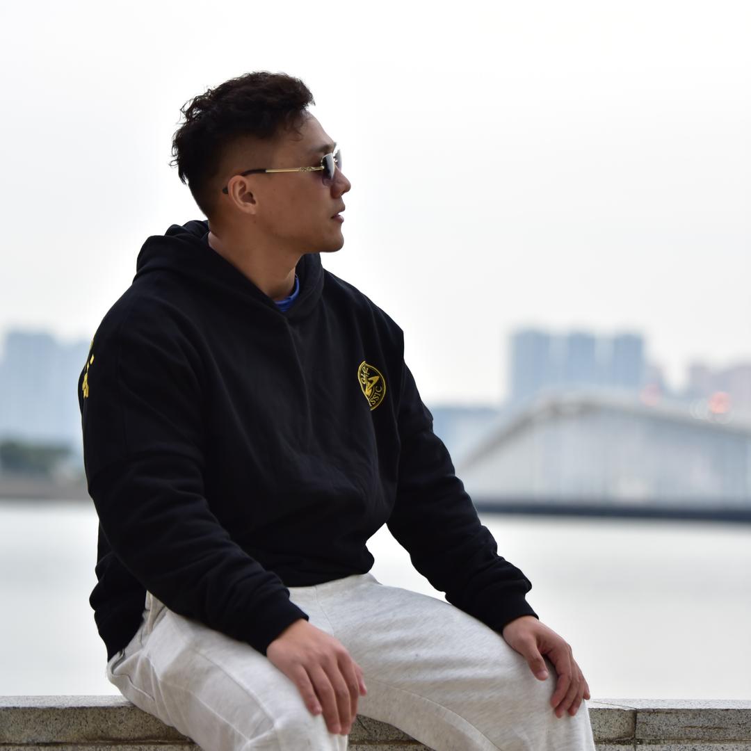 潮汕伟霆