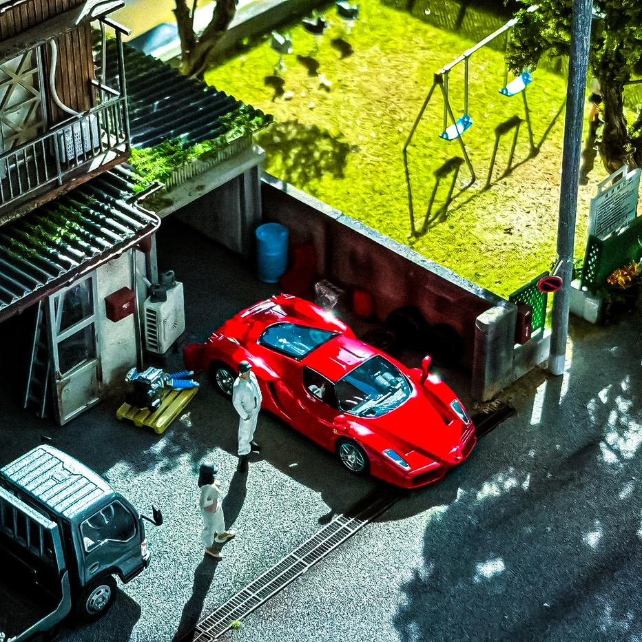 小王爱玩小比例车模