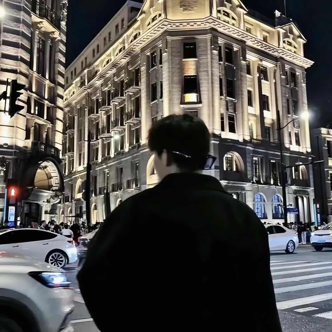 小樊不Emo.