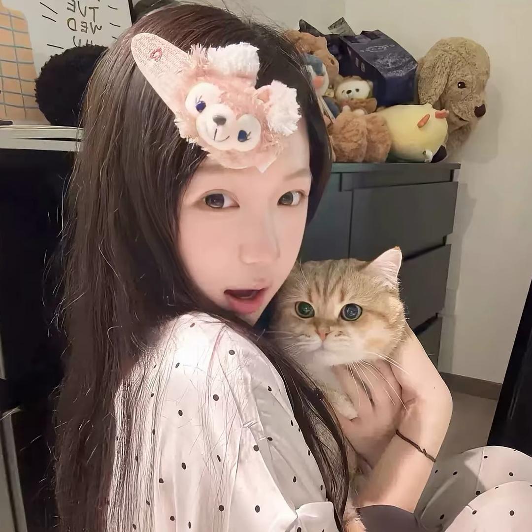 小曦OVO