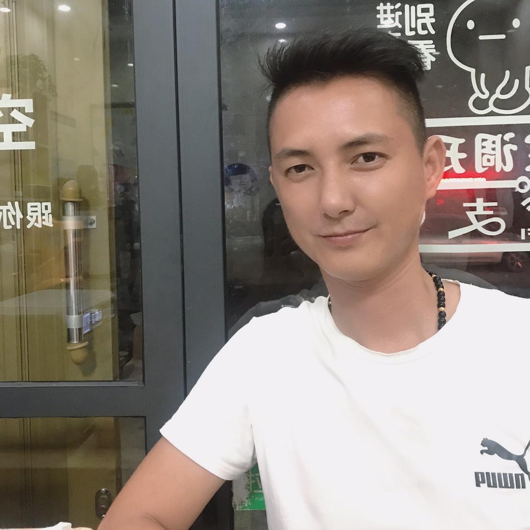 年轻人奋斗就是本钱