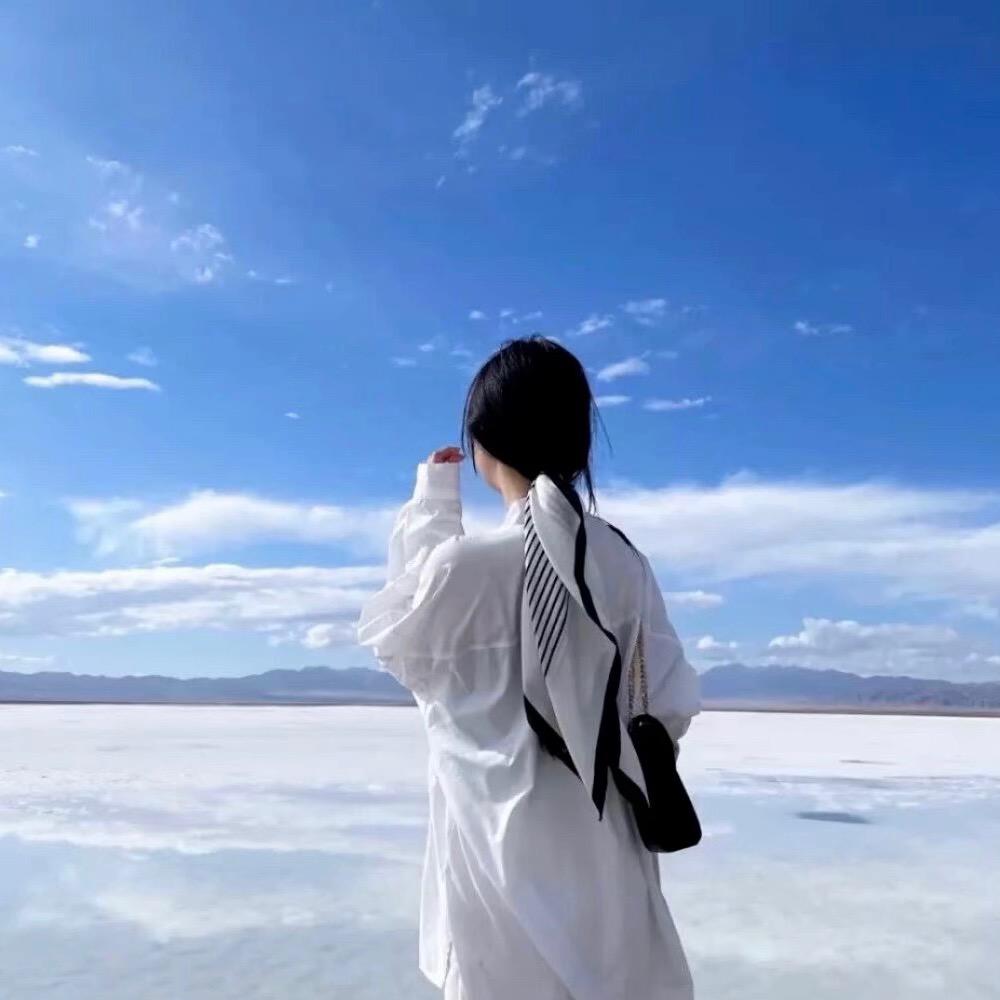 黄文静