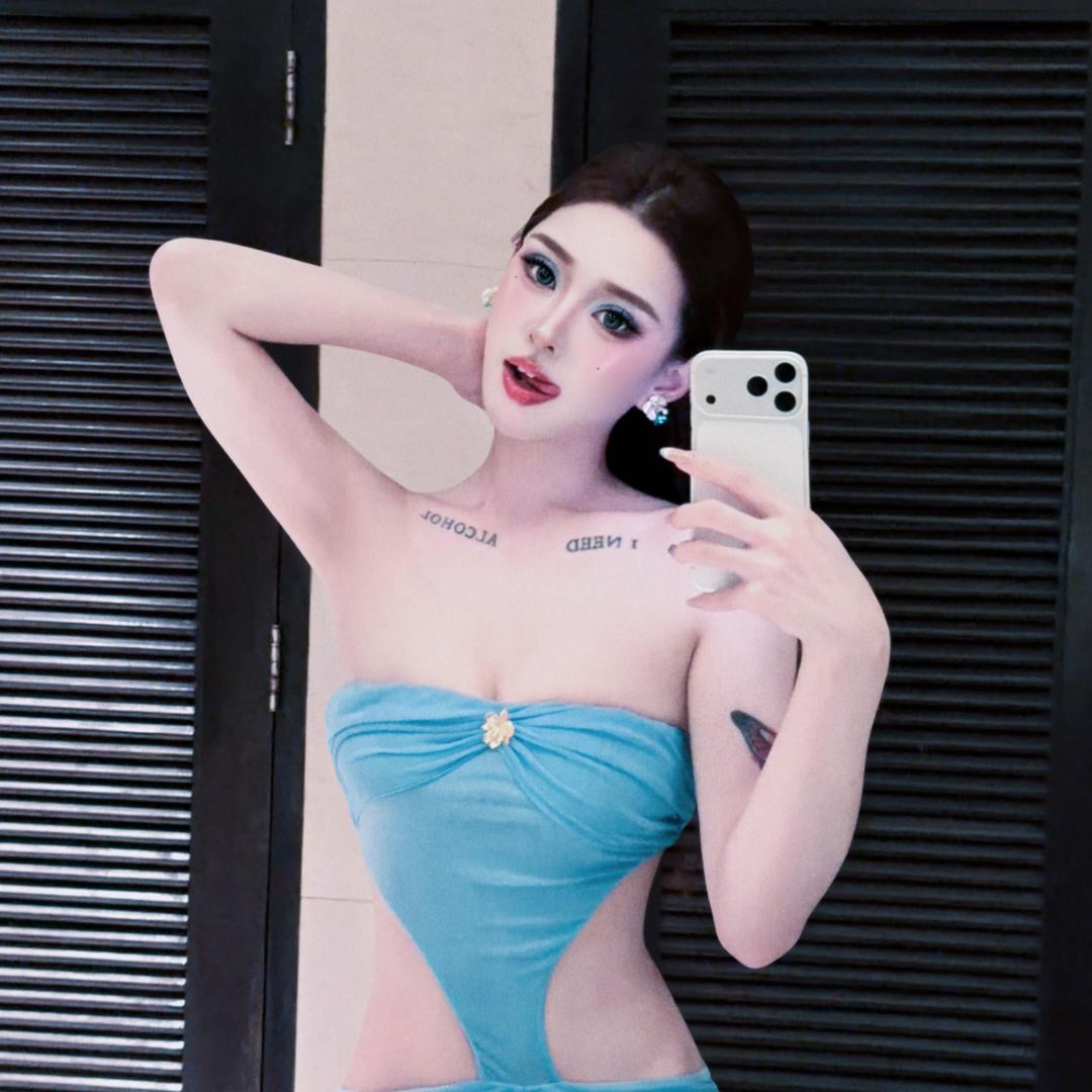 霏霏霏常美丽的巨兔