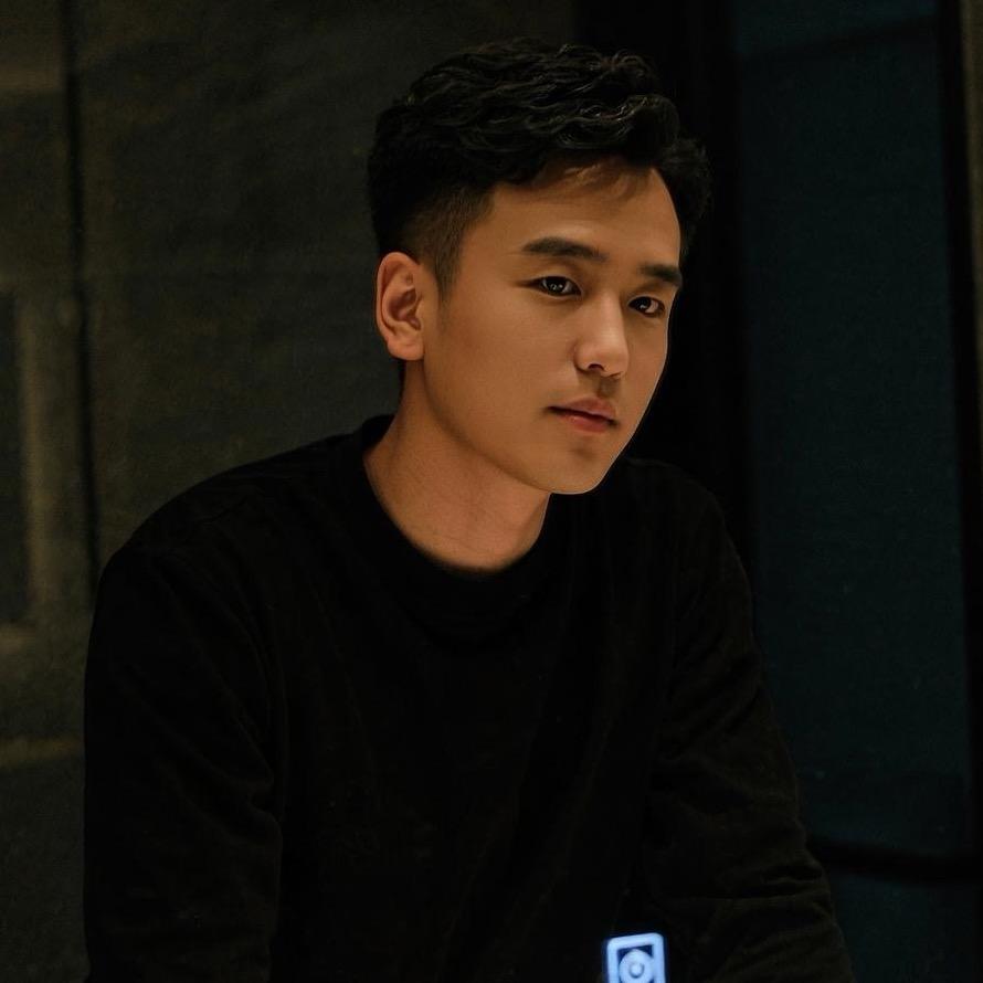 龙鑫大件二手车出口贸易