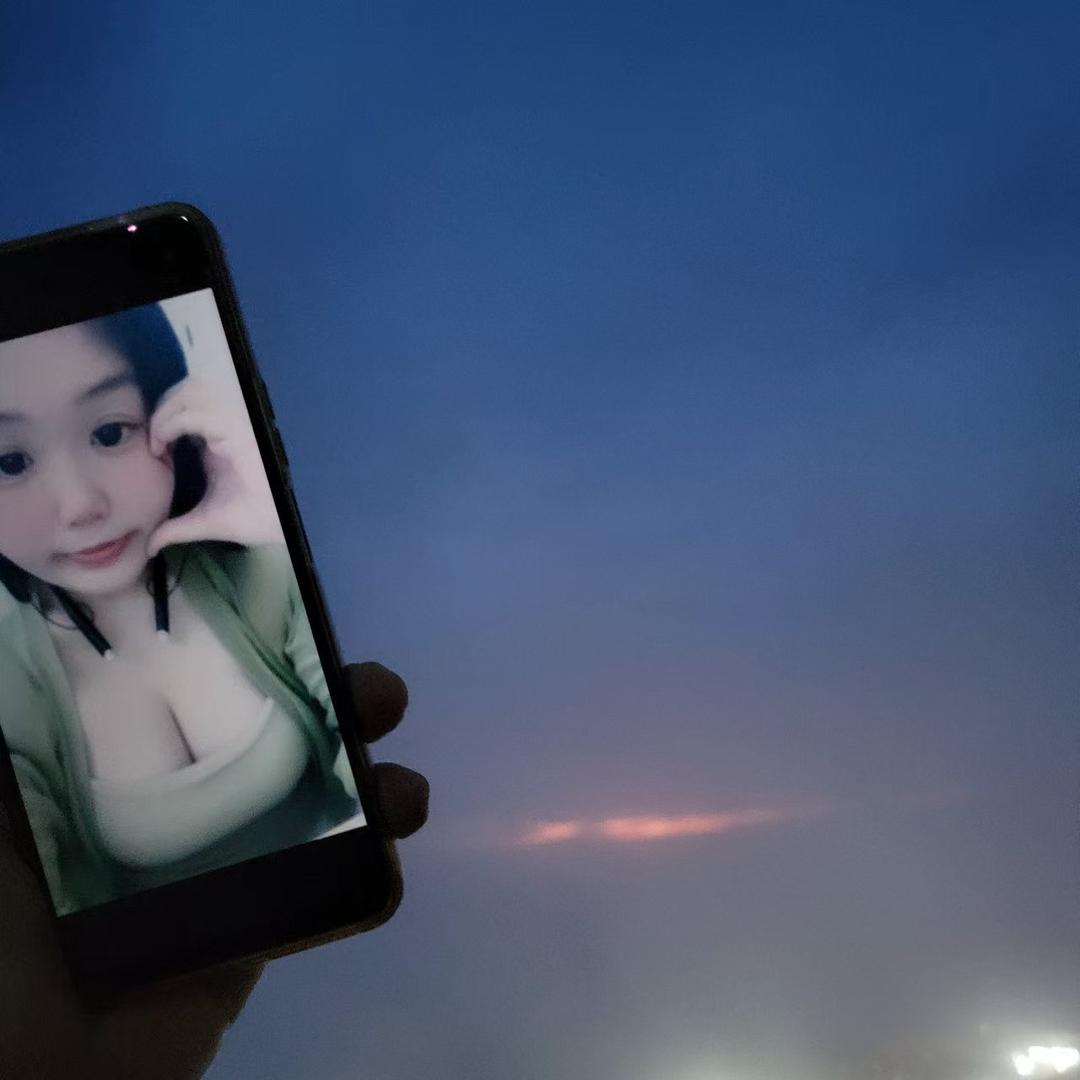 绪知忆.