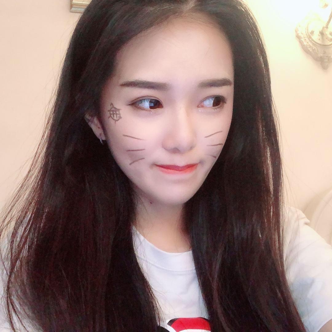 小饼干🍪