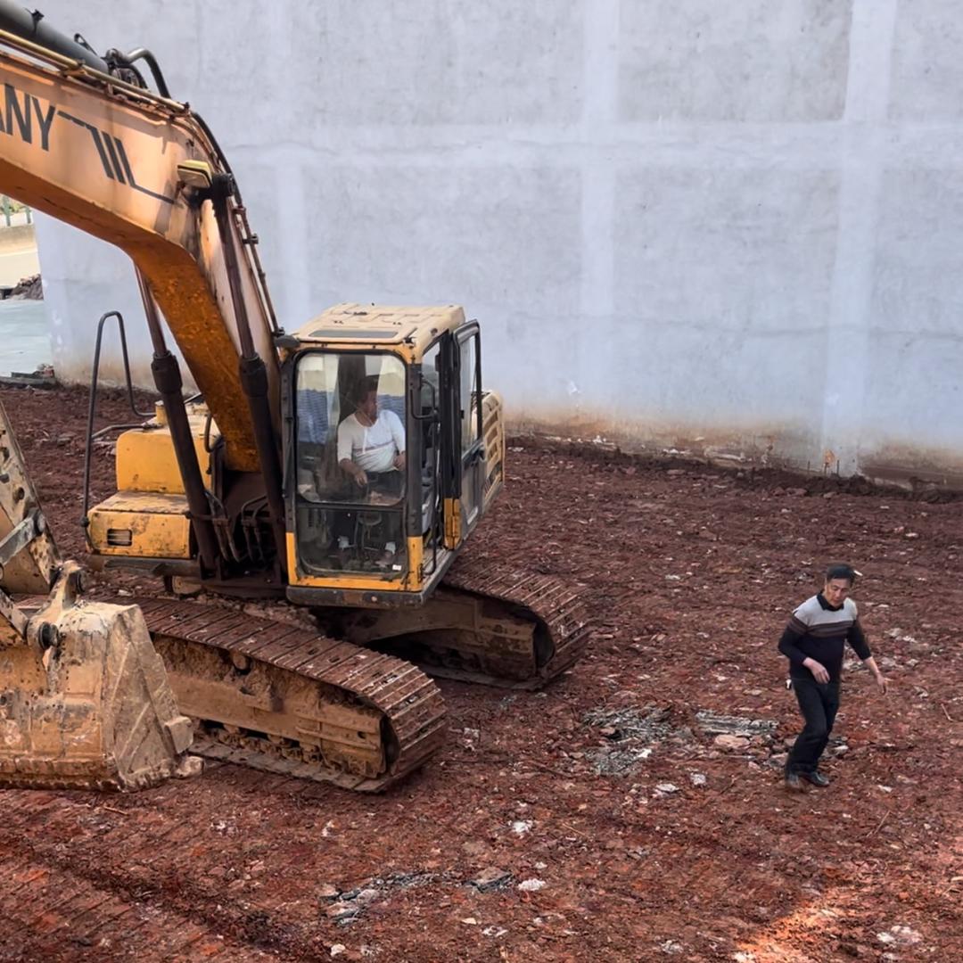 挖机夏师傅