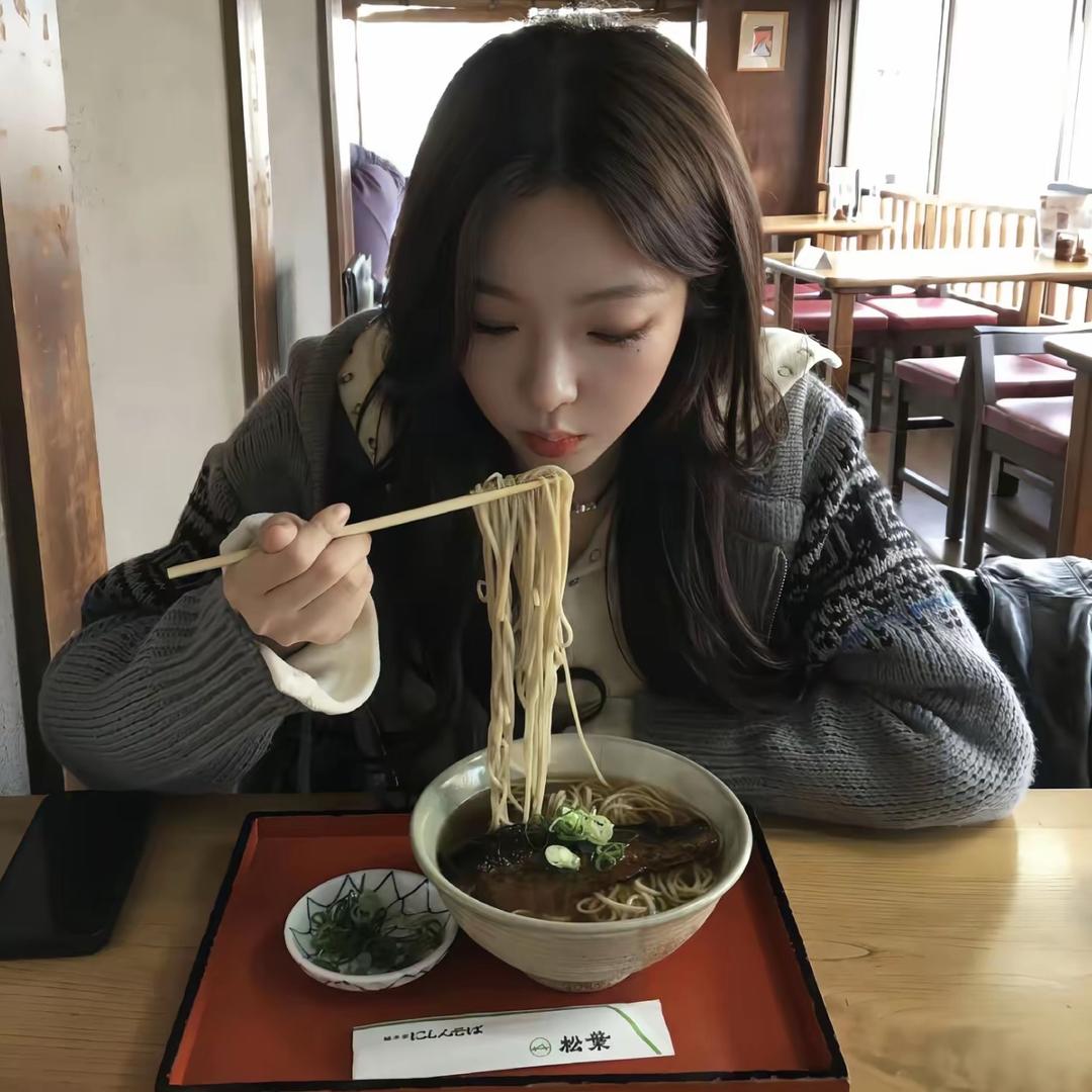 小椰😯