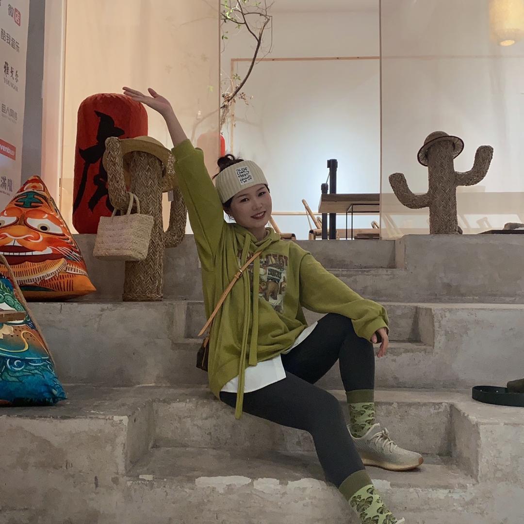 哈尔的 移动充电宝