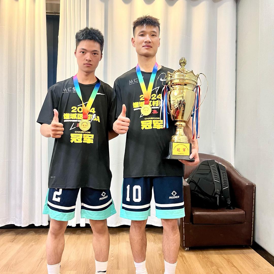 篮亳运动中心-阮震博