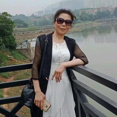 自由自在的彩霞直播