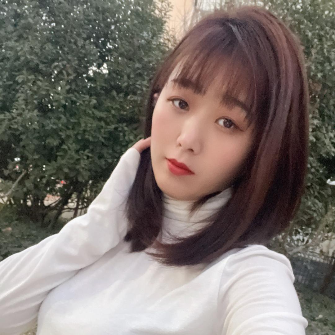 莉莉吖🎈