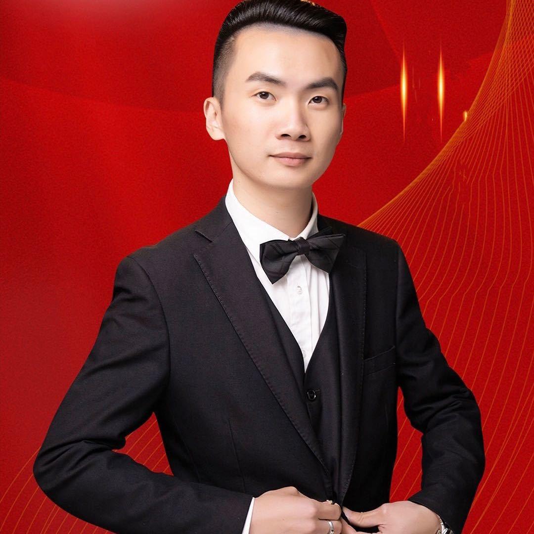 芦淞区纯纳服饰商行