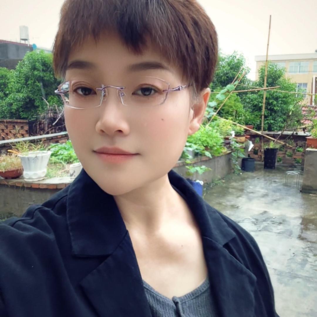 邱小六