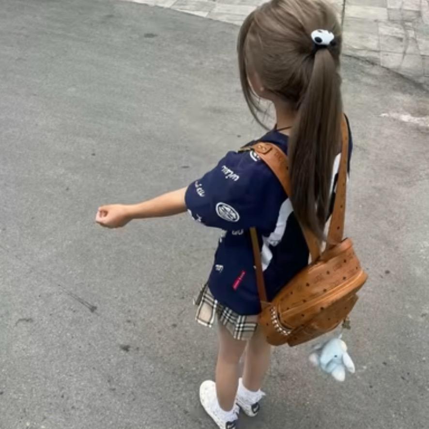 左耳痣.