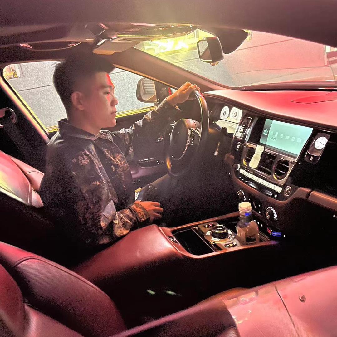 AO. 霸州Ｈ·L高端婚车🇨🇳