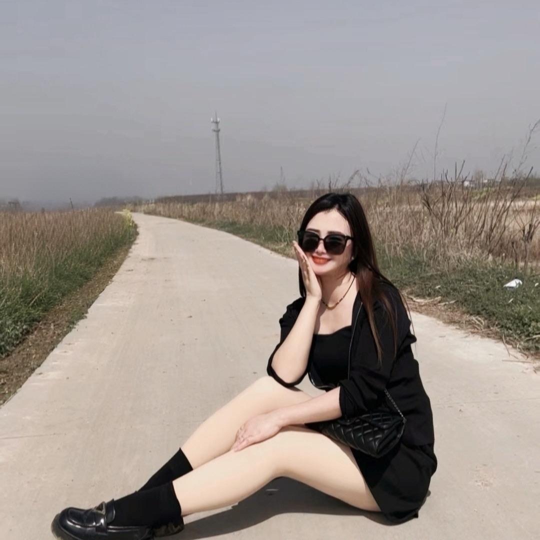 ·   Zhanᴗg  .    ᰔᩚ