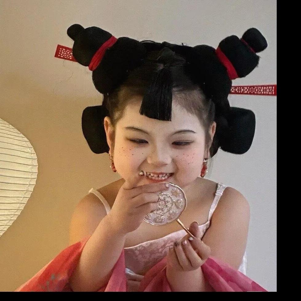 化妆师文文