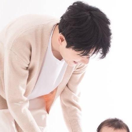 裸奔的蜗牛喝汽泡水🥤