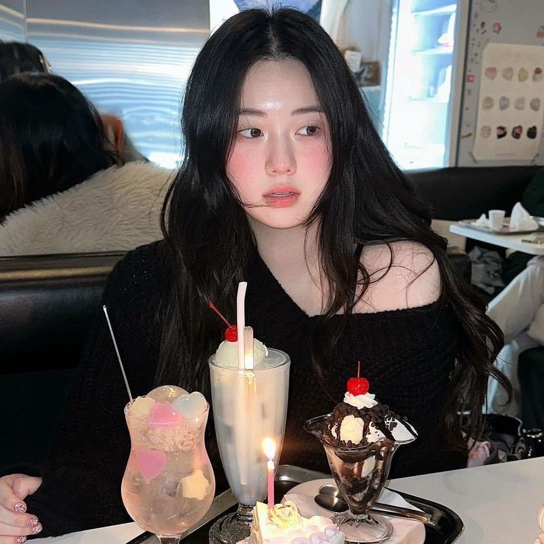 烟麋色鹿🦌头像