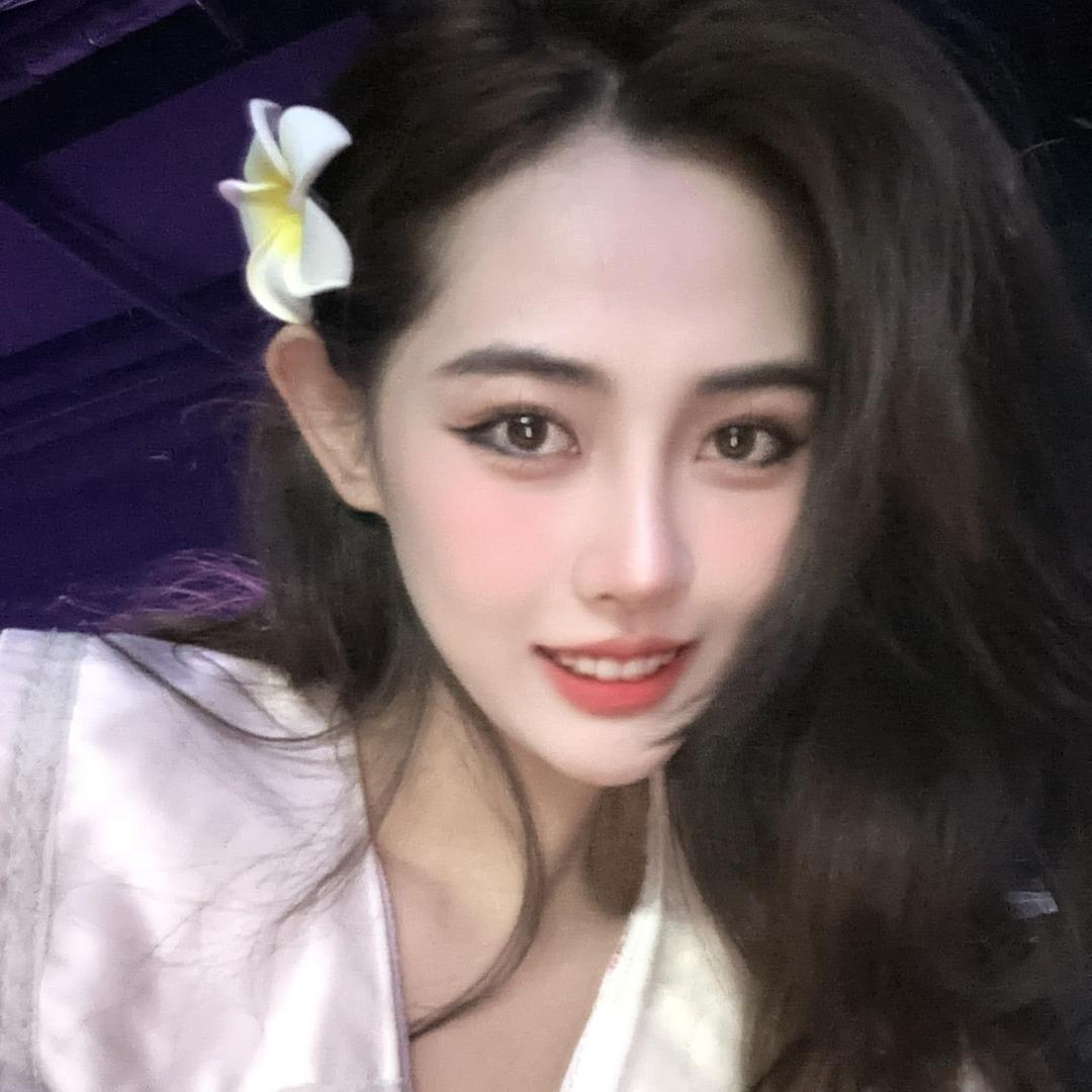 一个兔牙妹🐰