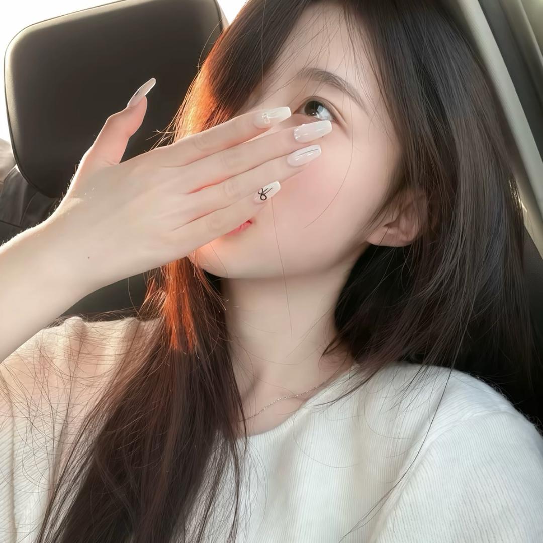 Lucky ㅤ    ㅤㅤ    ㅤㅤ