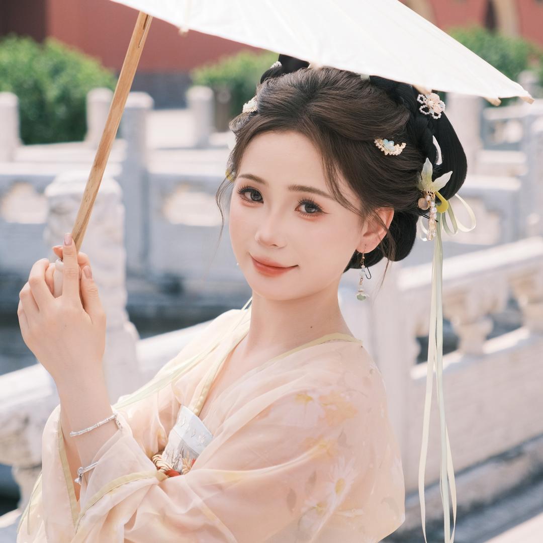 卿卿吃不饱