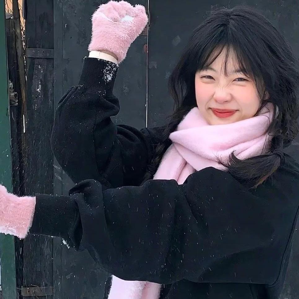 开心的火龙果💗