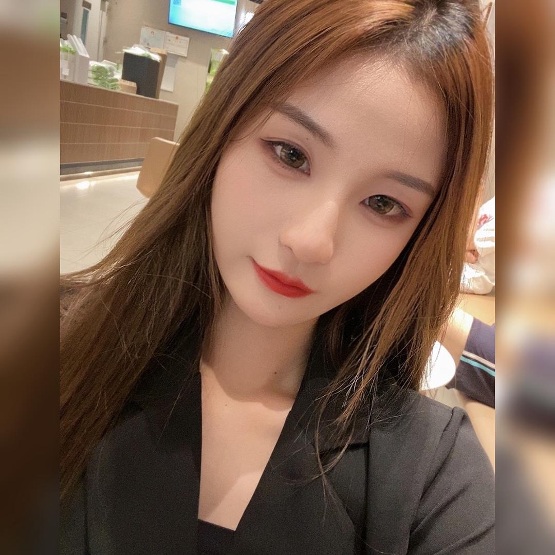 小小佳秀服饰